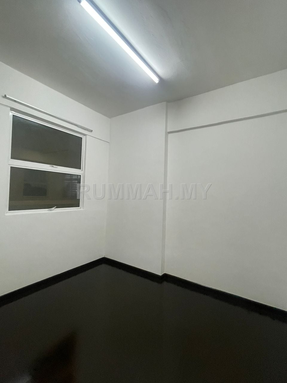 condo in Gelugor, Penang — photo 5