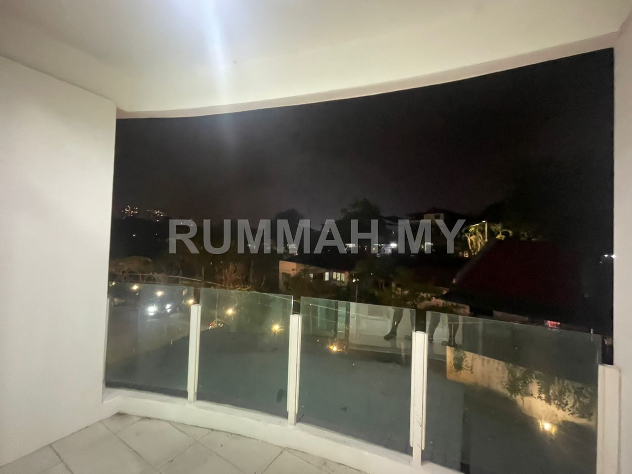 3-bedroom condo in Gelugor, Penang for sale - Low Floor The Oasis Tower C 1085sf 1CP Basic Renovated Gelugor