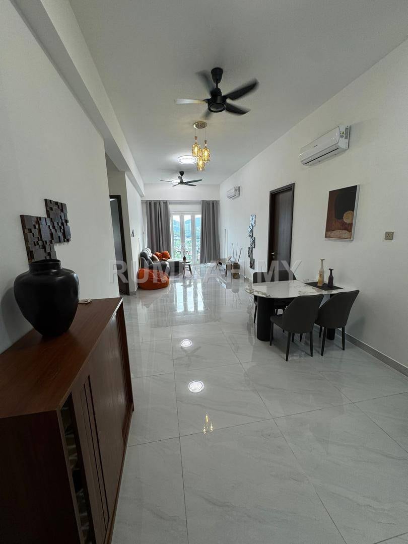 condo in Pulau Tikus, Penang — photo 6