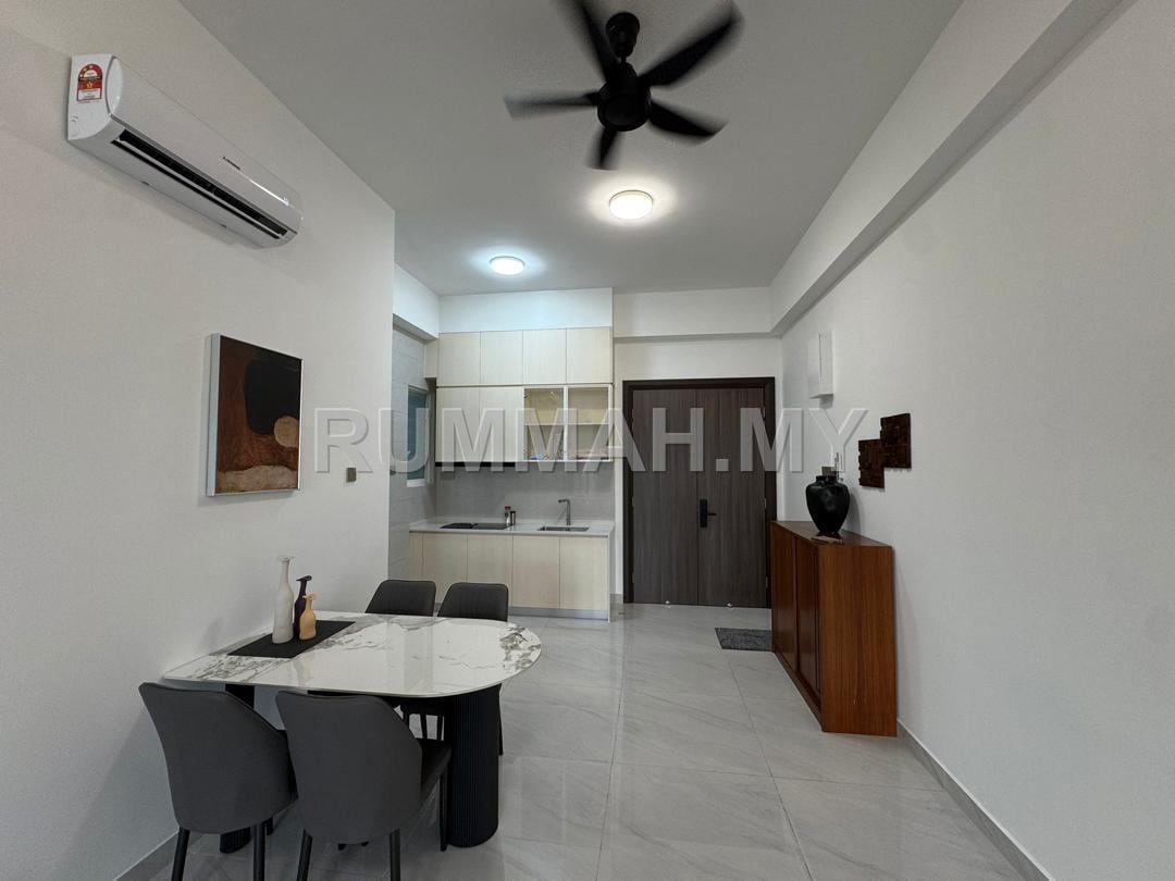 condo in Pulau Tikus, Penang — photo 7
