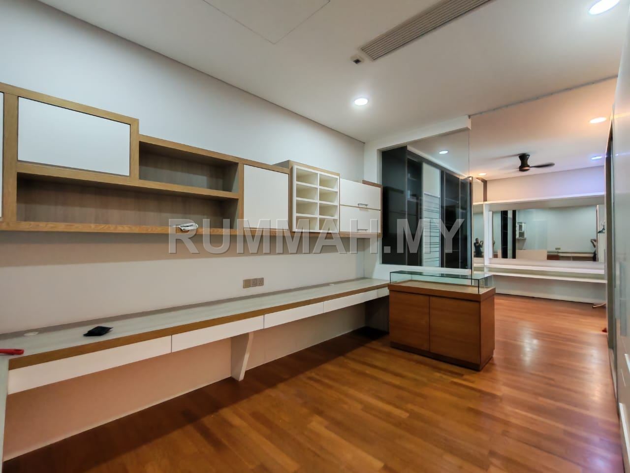 condo in Pulau Tikus, Penang — photo 7