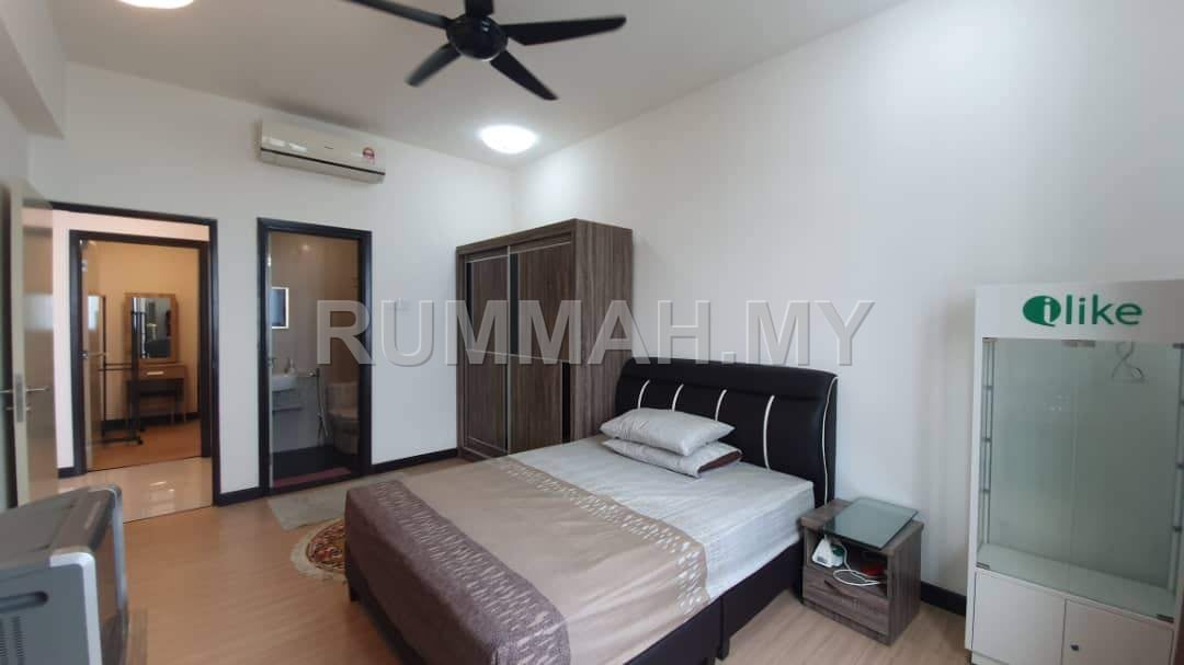 condo in Jelutong, Penang — photo 7