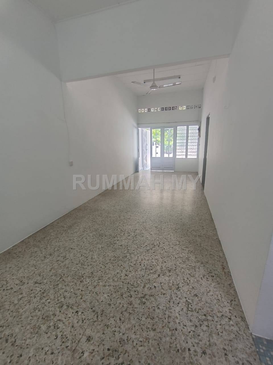 3-bedroom house in Bukit Mertajam, Penang for rent - For Rent House @ Taman Alma, Bukit Mertajam | 3 Rooms