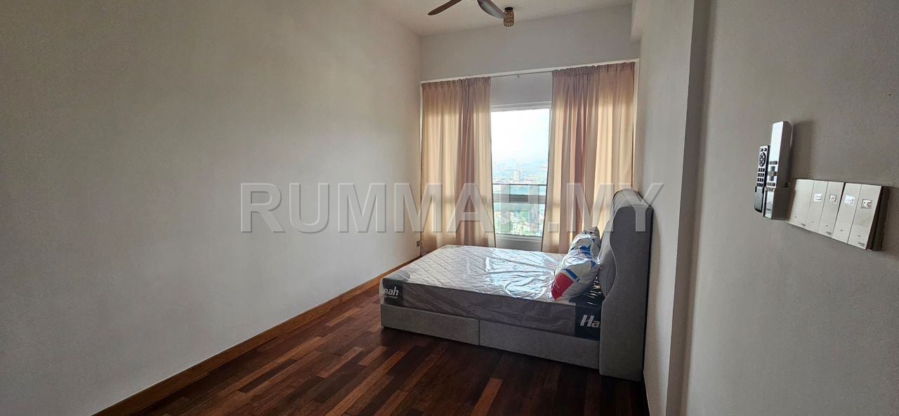 condo in Pulau Tikus, Penang — photo 2