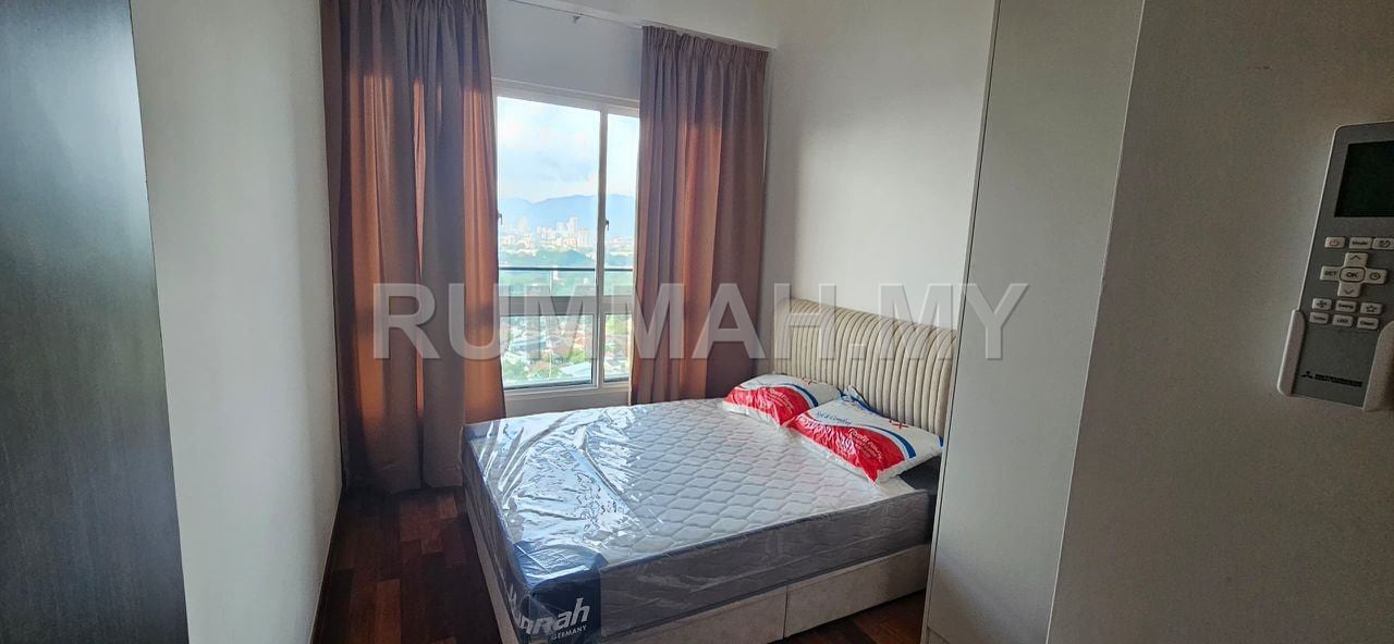 condo in Pulau Tikus, Penang — photo 3