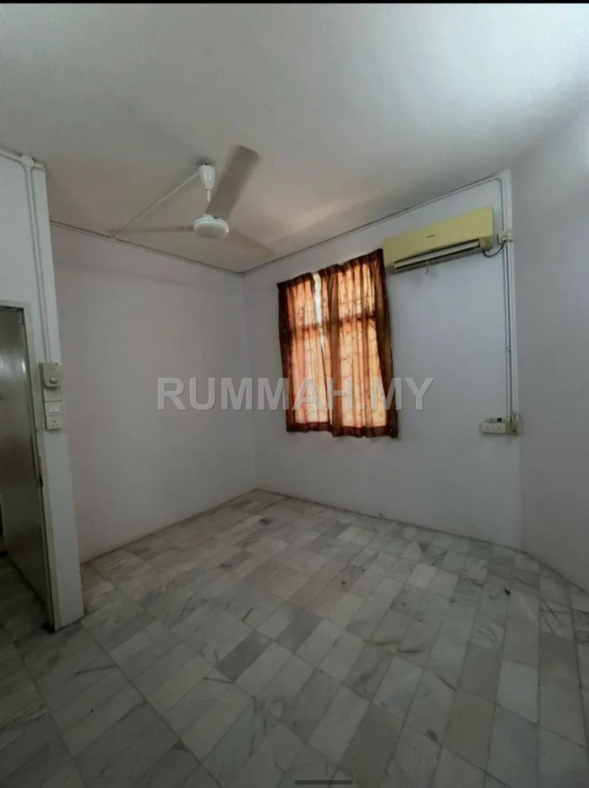 house in George Town, Penang — photo 7