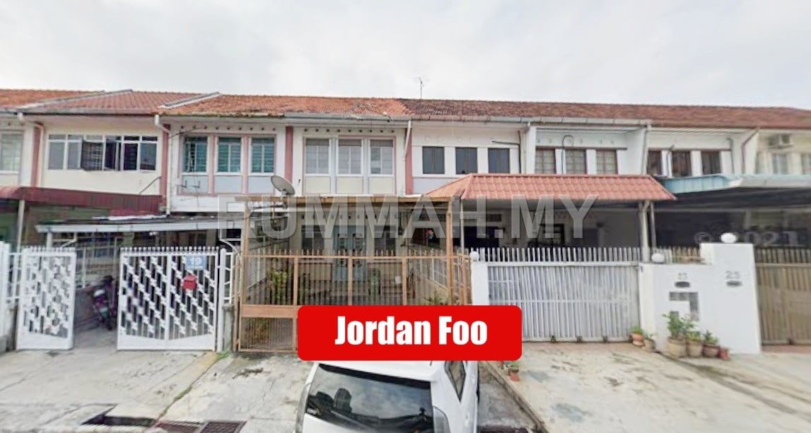 5-bedroom house in George Town, Penang for sale - Jalan Dharma Georgetown 2 Storey Terrace Land 2400sf Near GH Hospital