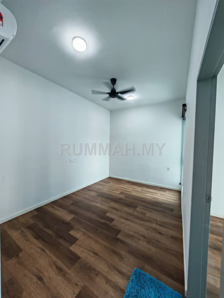 condo in Batu Kawan, Penang — photo 5