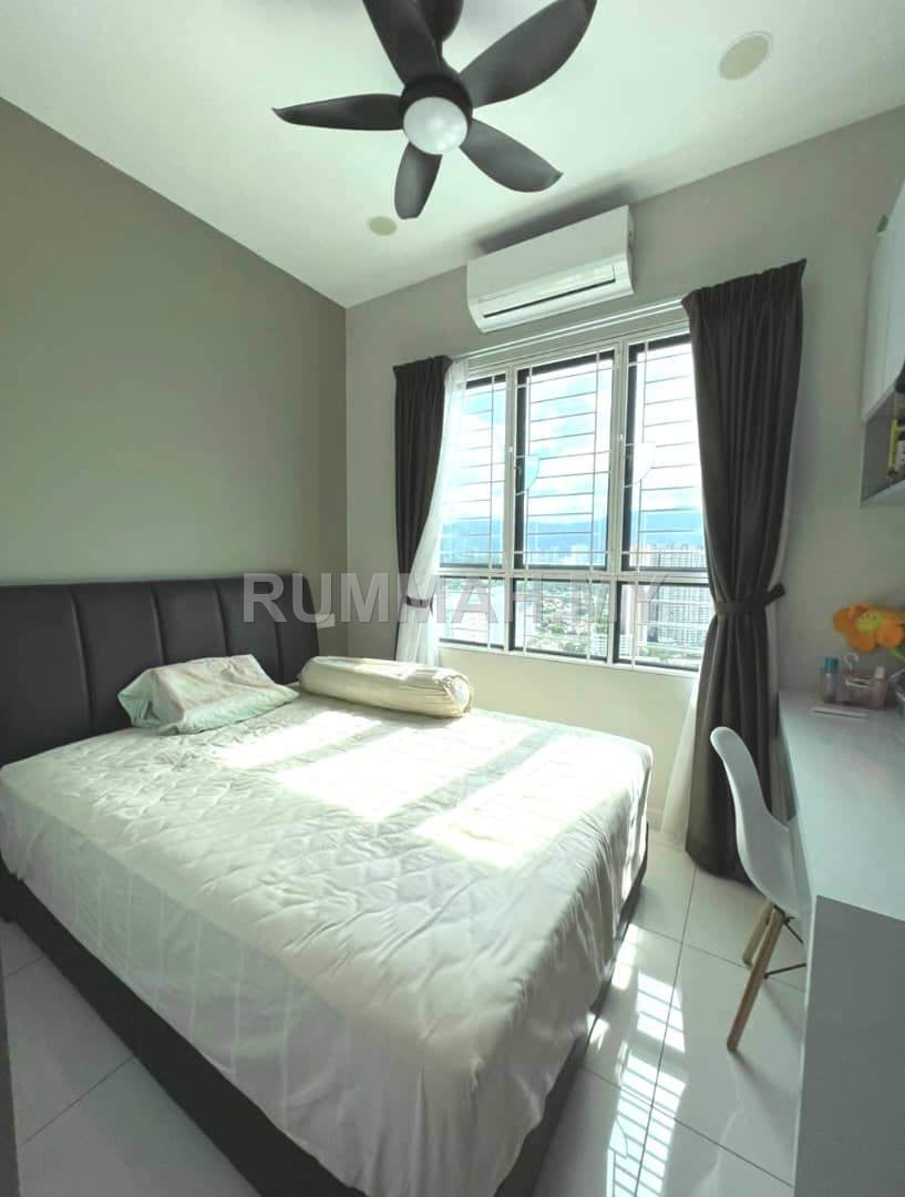 4-bedroom condo in Jelutong, Penang for sale - Skyview Residence Jelutong corner unit 