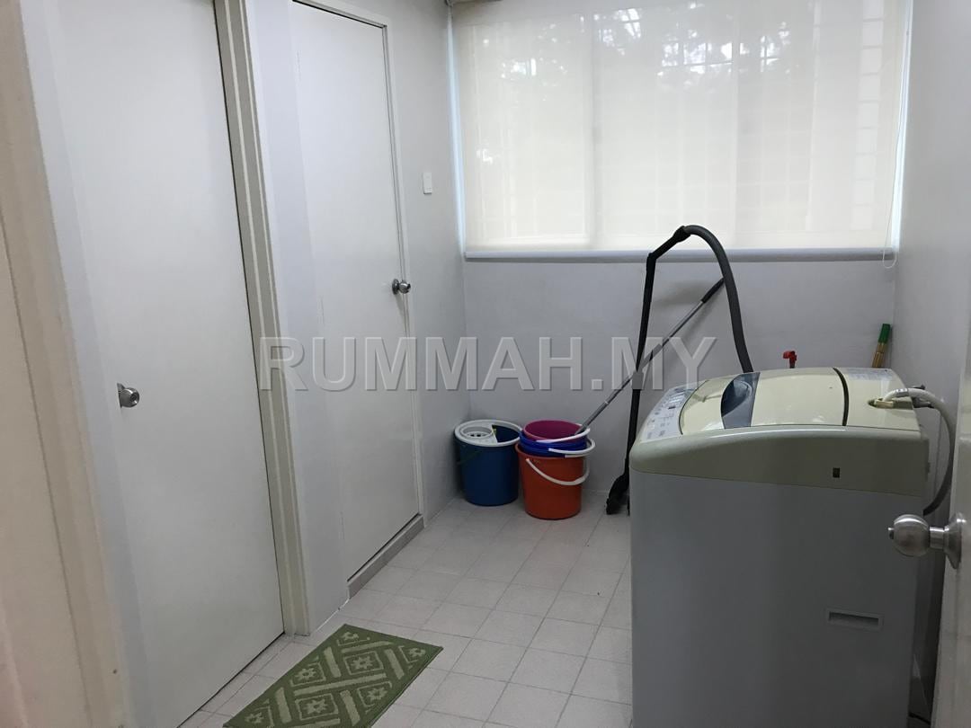 condo in Gelugor, Penang — photo 5