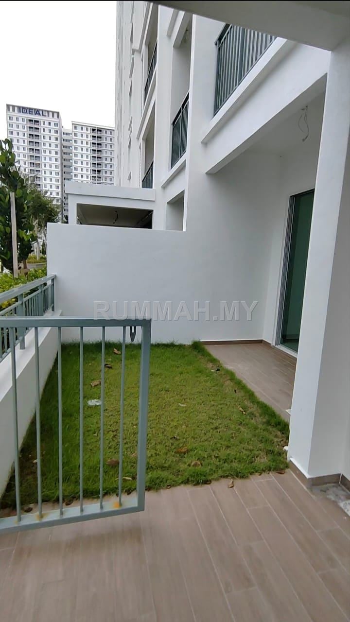 condo in Bayan Lepas, Penang — photo 4