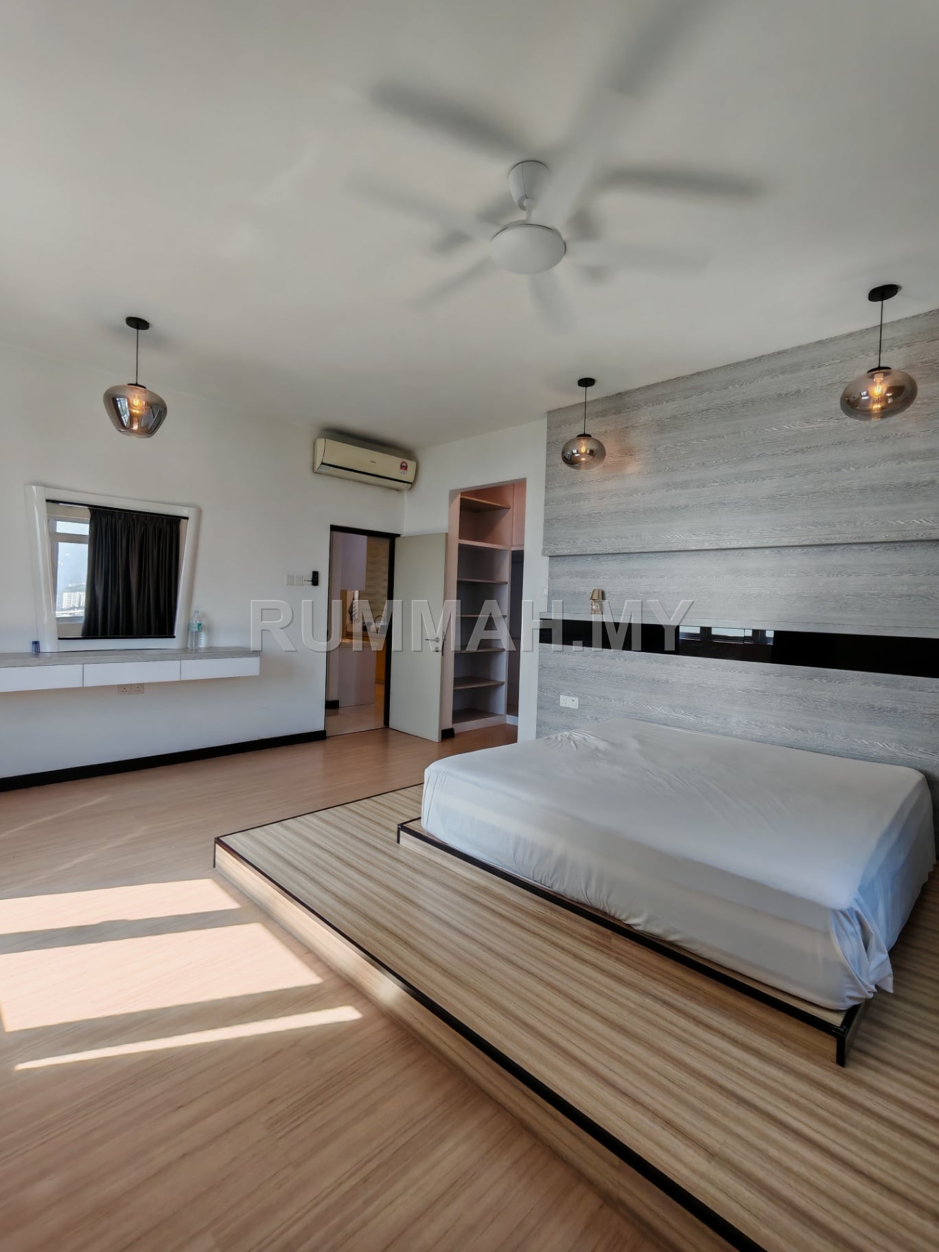 condo in Gelugor, Penang — photo 6
