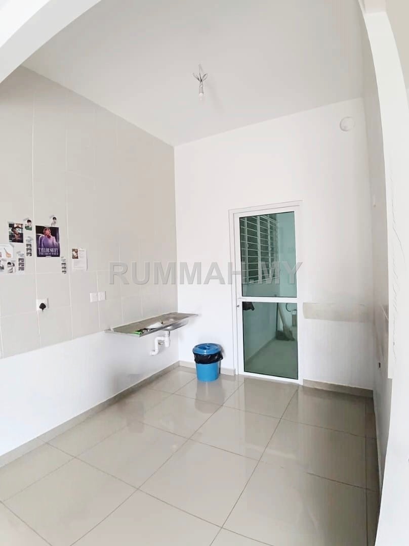 condo in Sungai Ara, Penang — photo 3