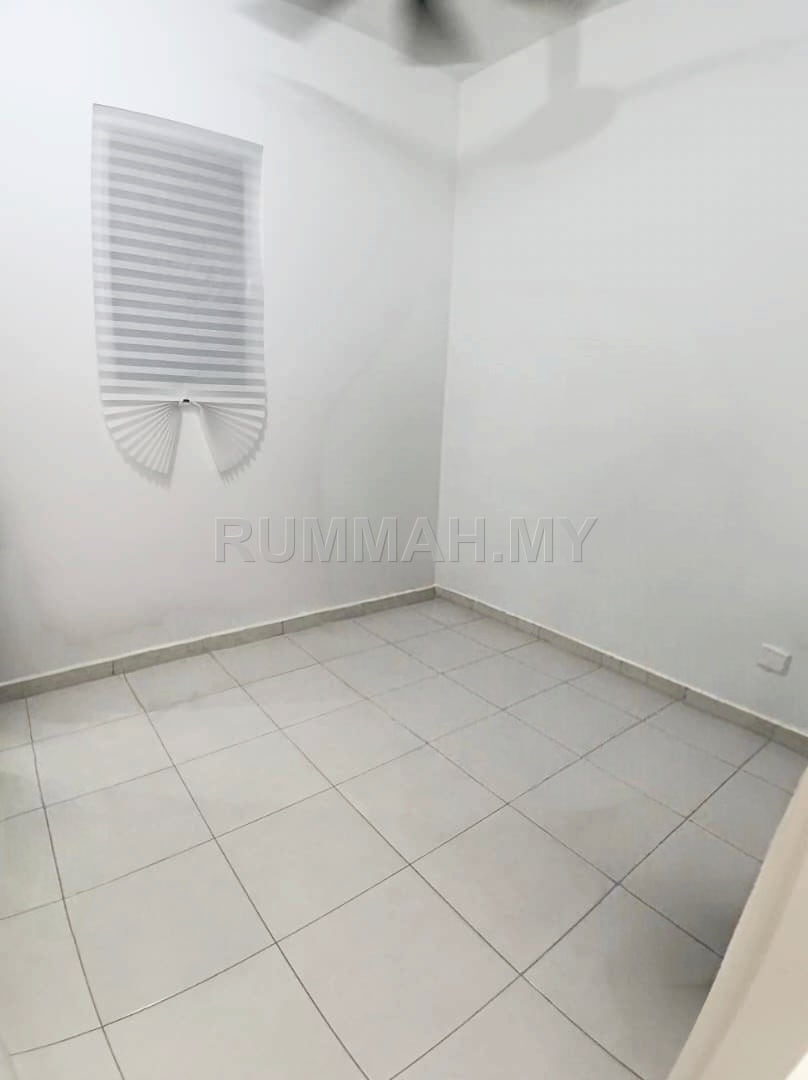 condo in Sungai Ara, Penang — photo 6