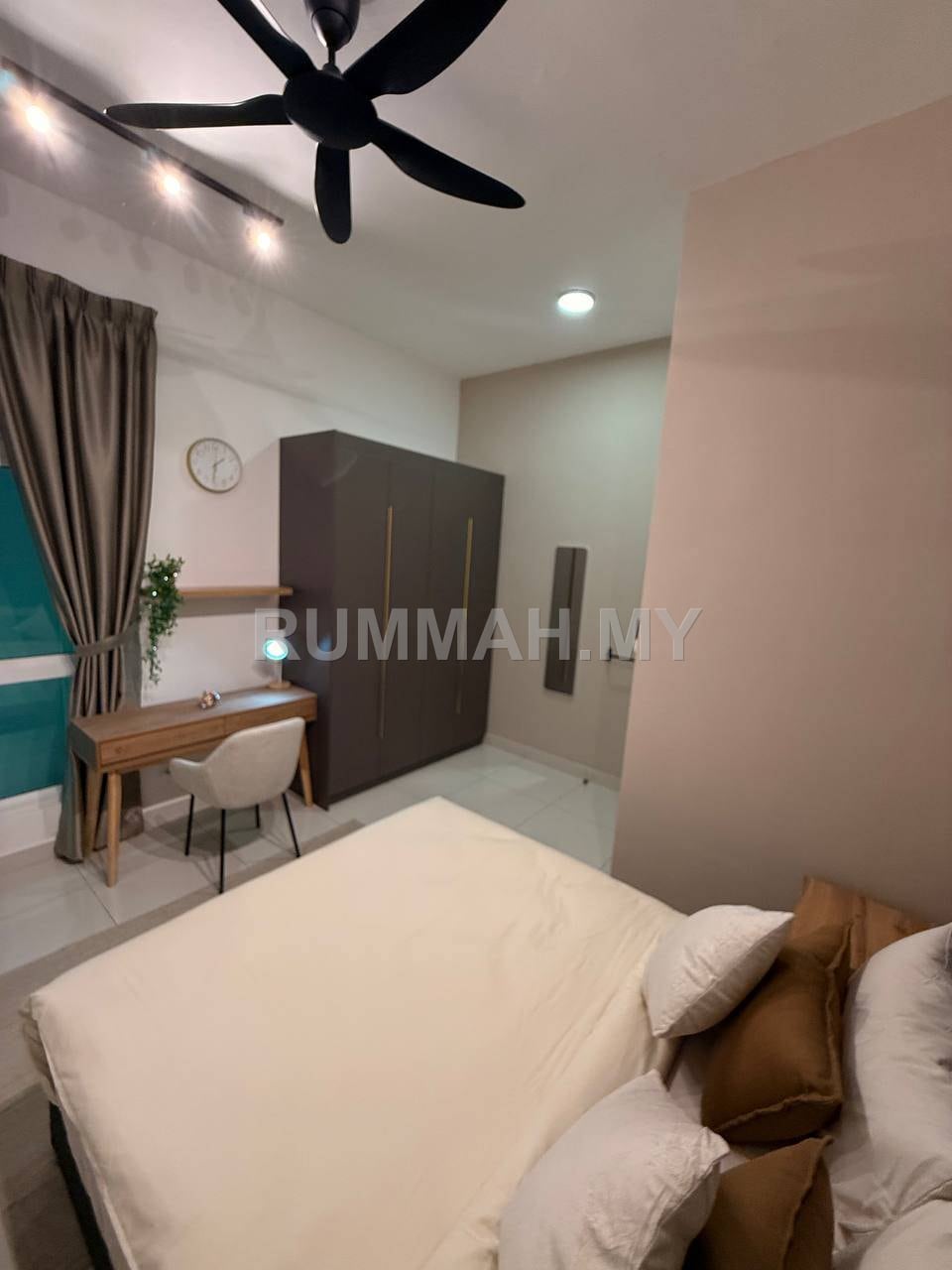 condo in Batu Ferringhi, Penang — photo 6