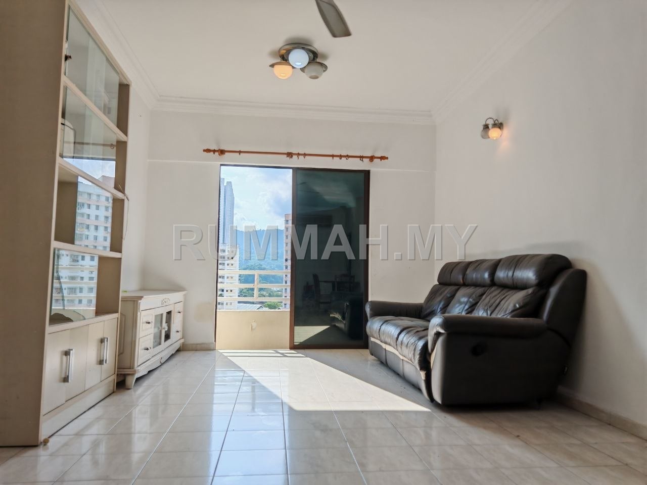 condo in Bukit Jambul, Penang — photo 4
