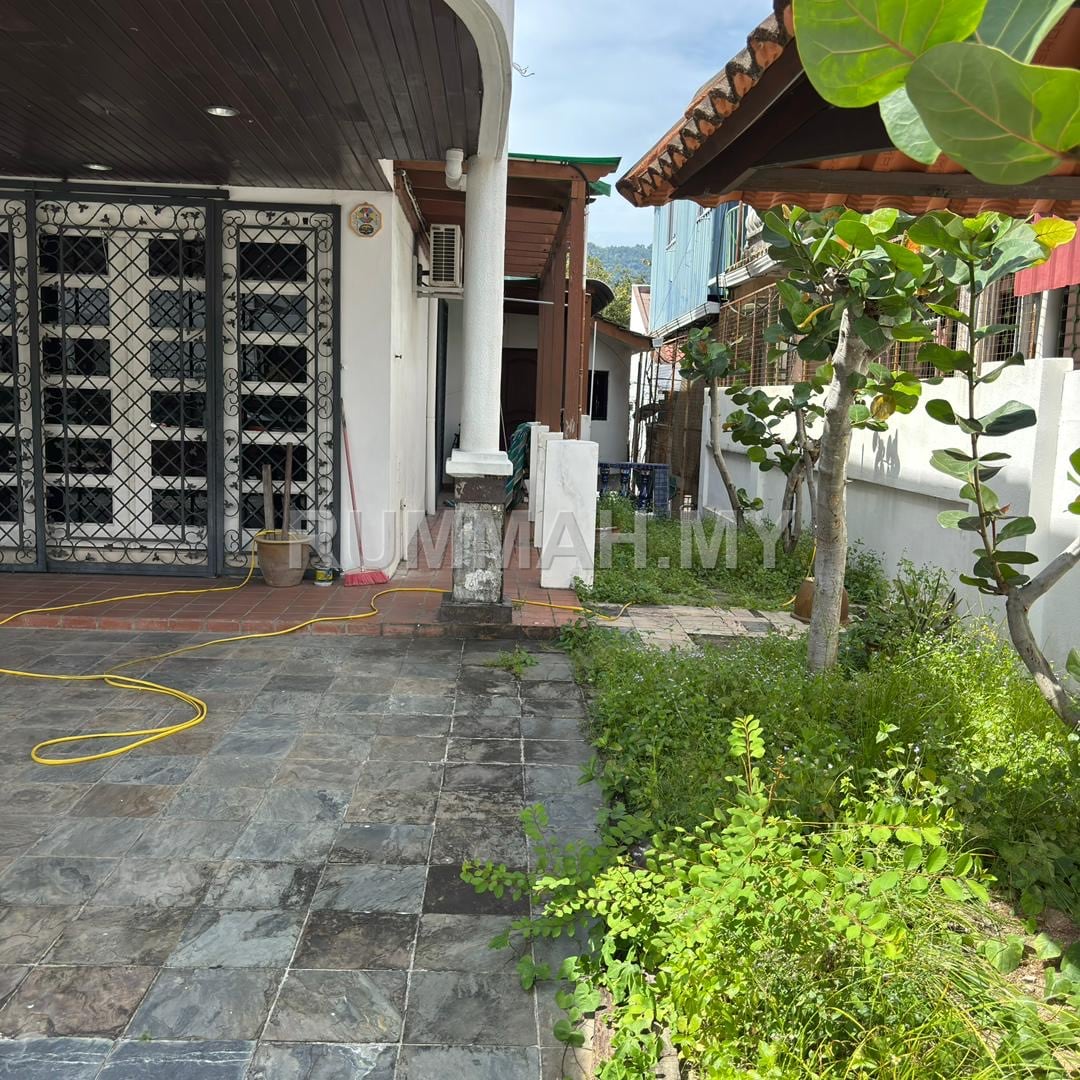 house in Batu Uban, Penang — photo 4
