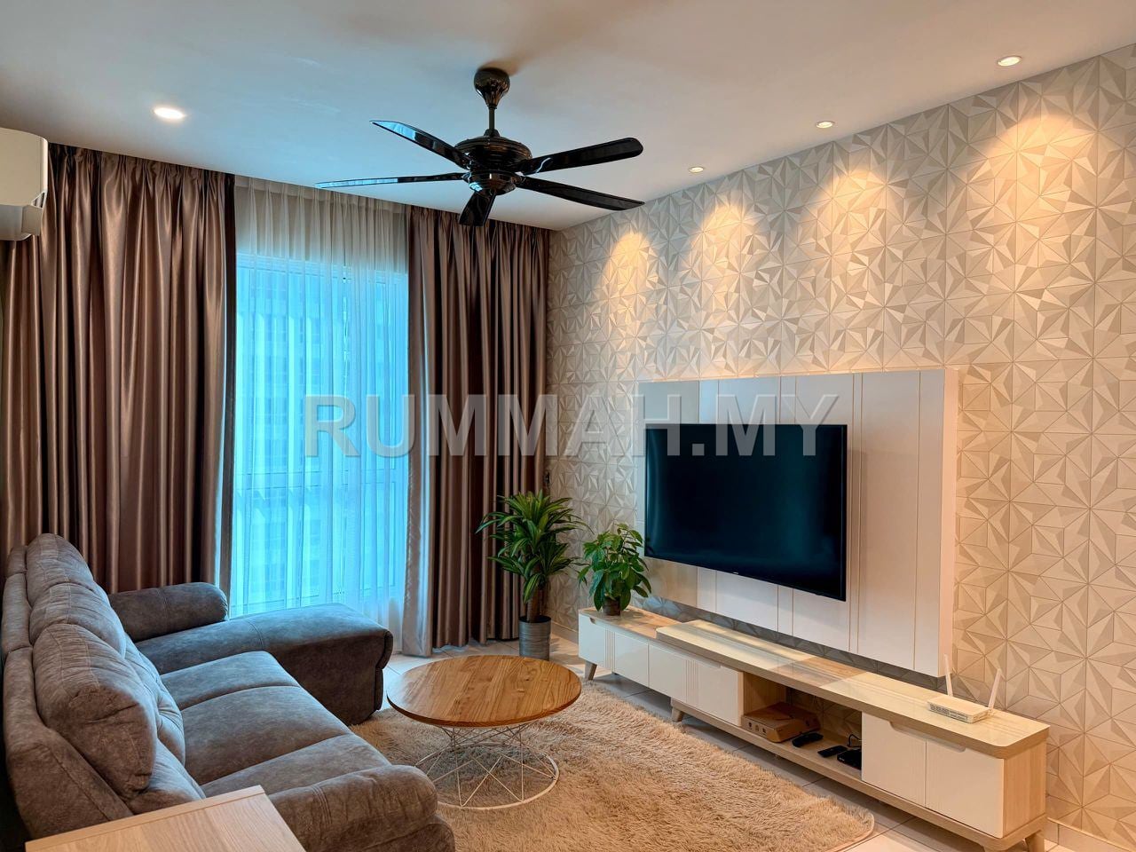 3-bedroom condo in Tanjung Tokong, Penang for rent - I-Santorini, Tanjung Tokong | Fully Furnished | Near TARC Gurney 