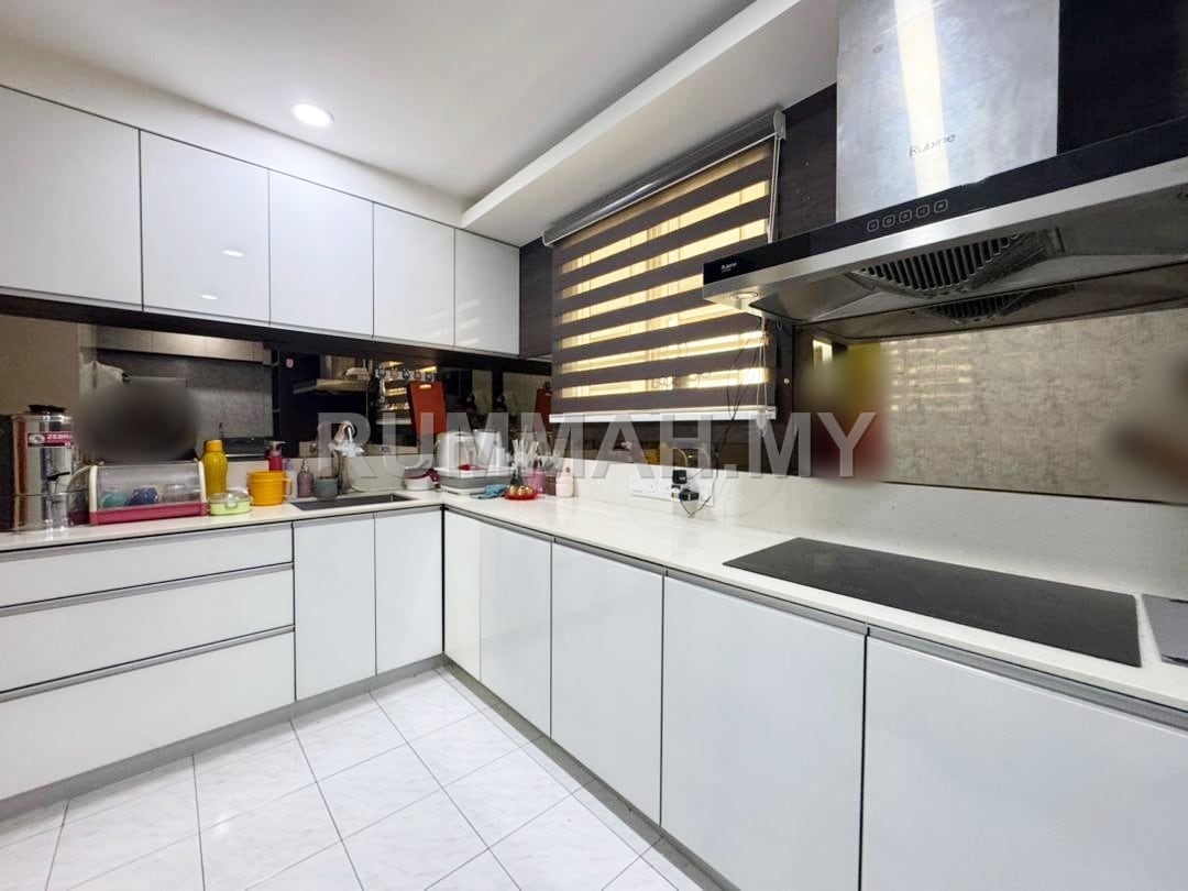 condo in Bagan Lalang, Penang — photo 3
