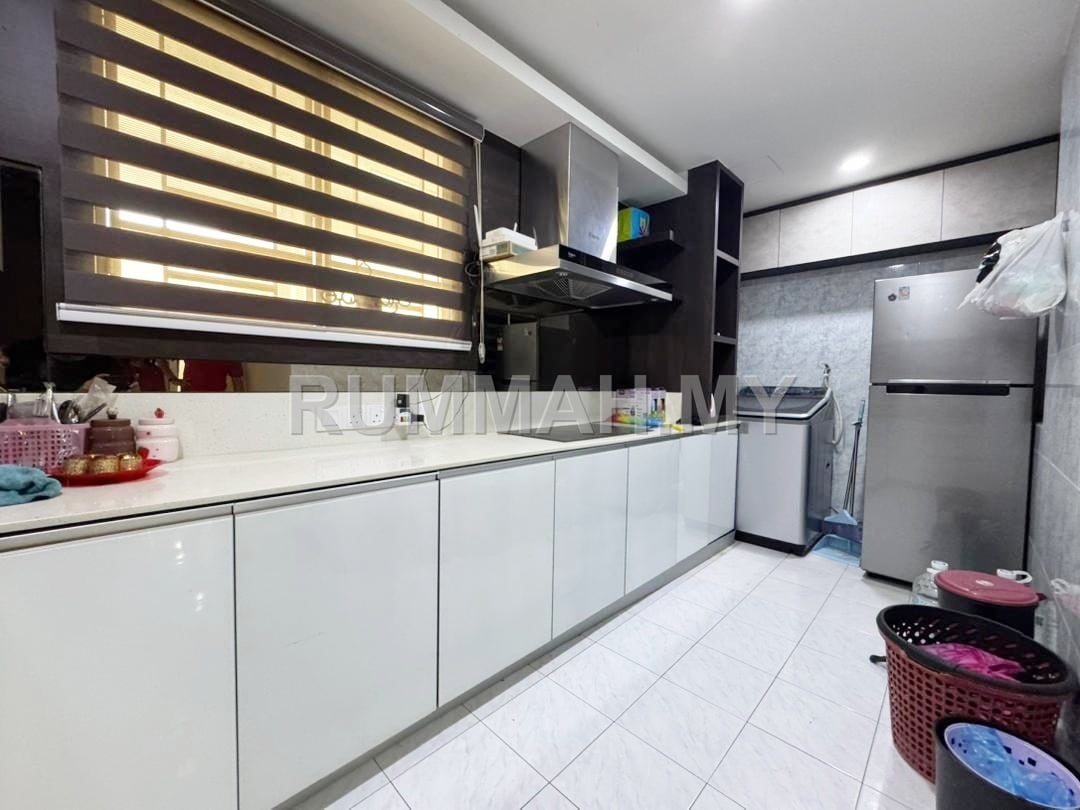 condo in Bagan Lalang, Penang — photo 5
