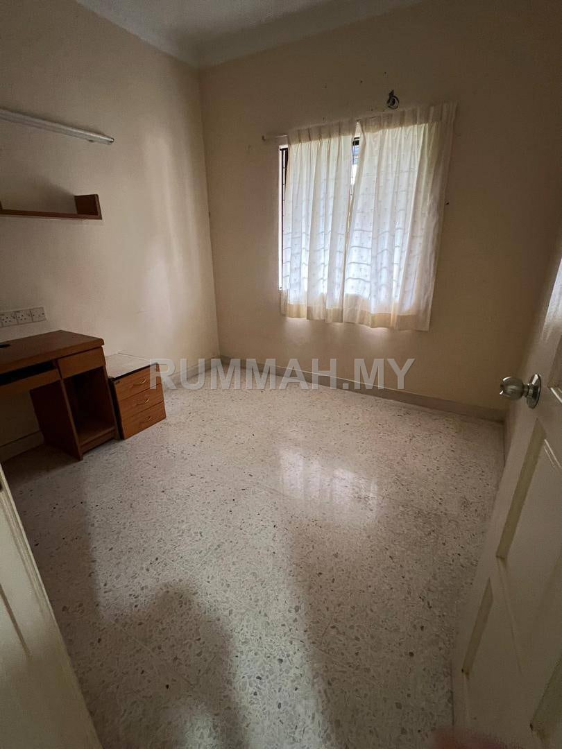 condo in Gelugor, Penang — photo 3