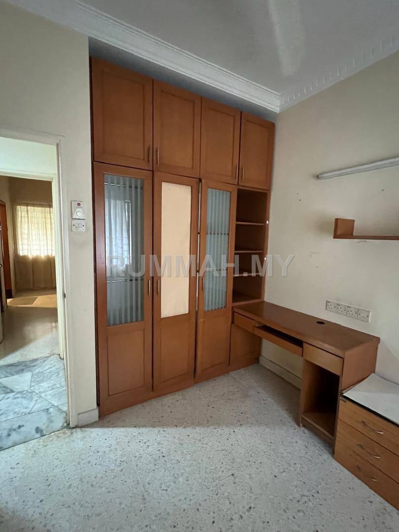 condo in Gelugor, Penang — photo 4
