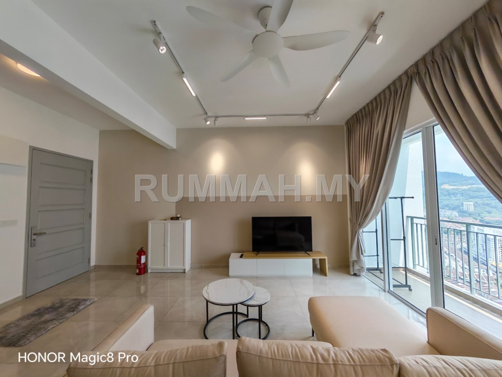 3-bedroom condo in Bayan Lepas, Penang for rent - Lucerne Residence, Bayan Lepas | Fully Furnished
