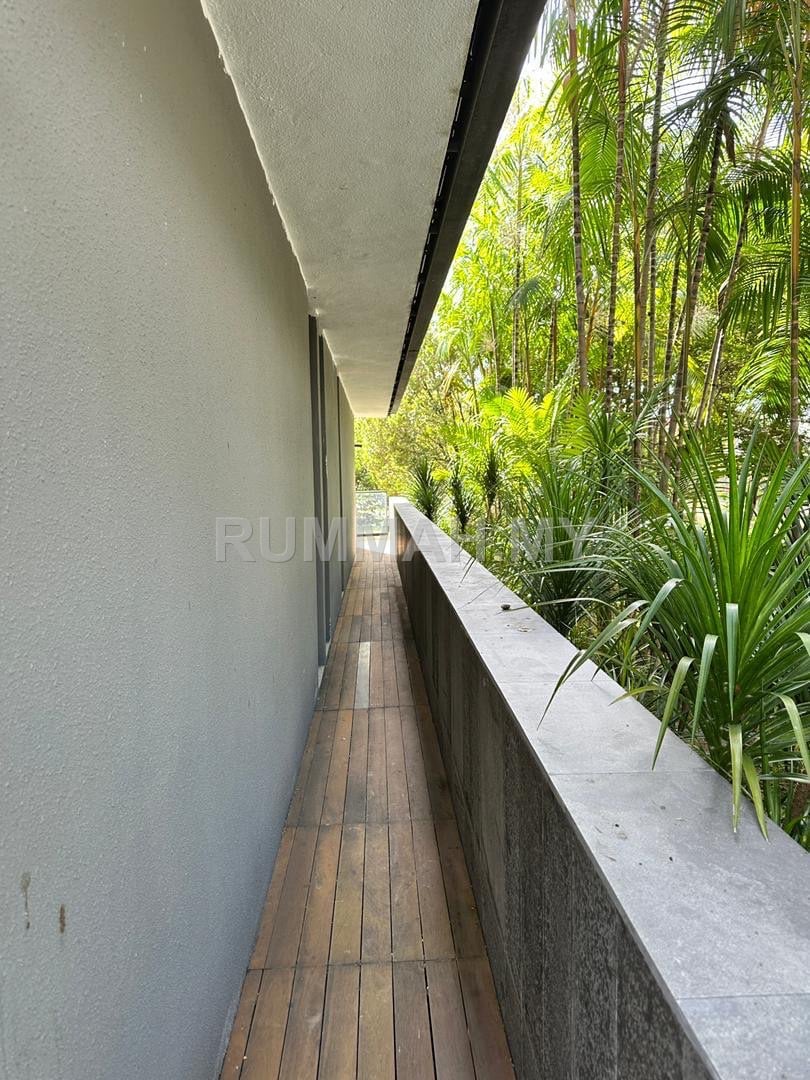 4-bedroom condo in George Town, Penang for sale - Shorefront Residences Garden Unit 3397sf 2CP Original unit Georgetown 