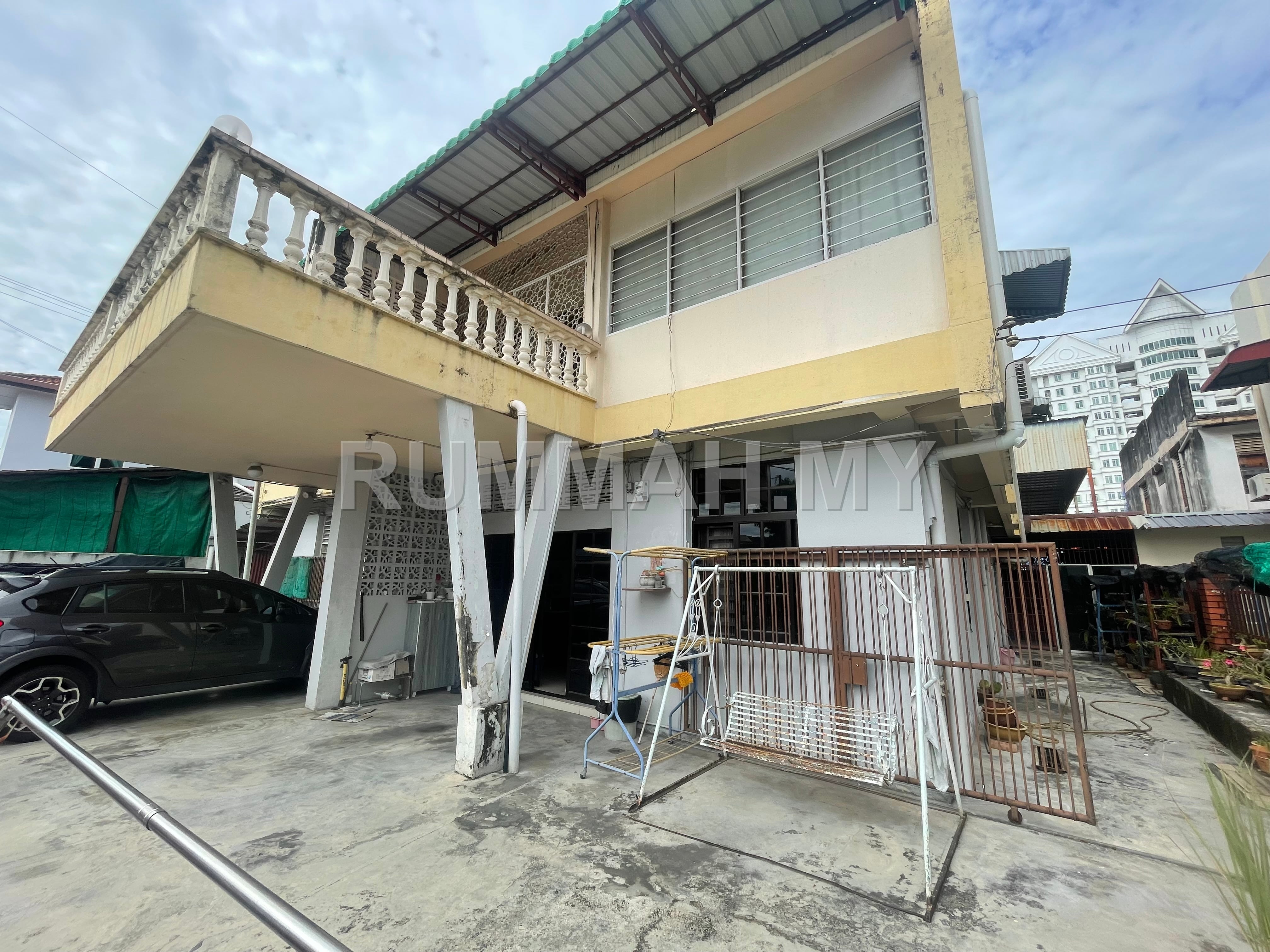 4-bedroom house in Butterworth, Penang for sale - Taman Mawar 2-Storey Semi-D 2088sf Bare Unit Butterworth 