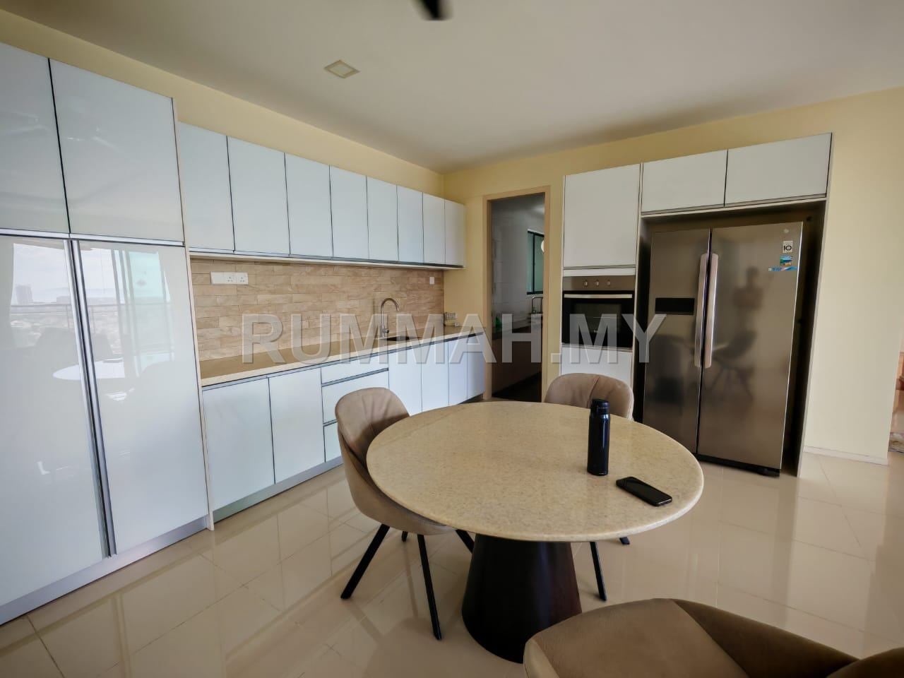 3-bedroom condo in Gelugor, Penang for sale - Raffel Tower By BSG