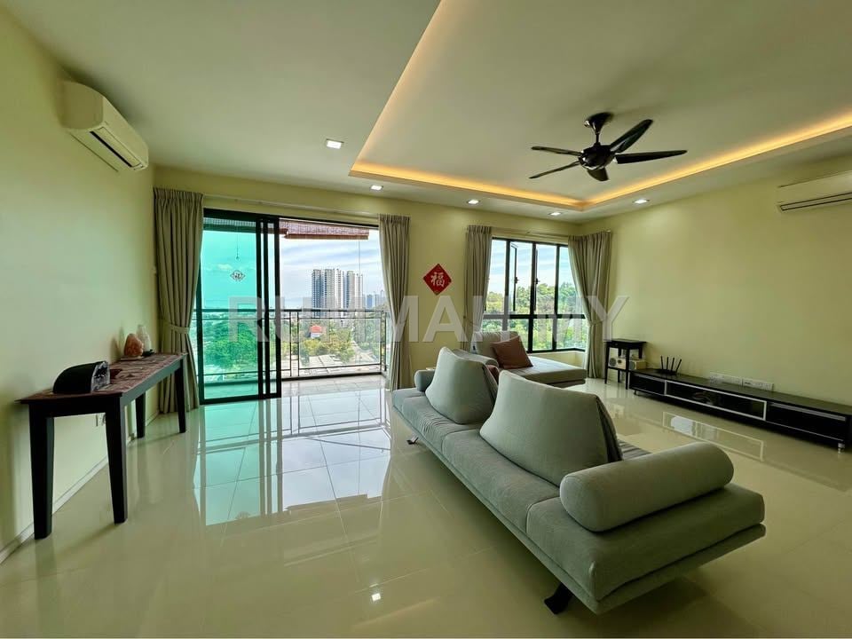 condo in Gelugor, Penang — photo 4