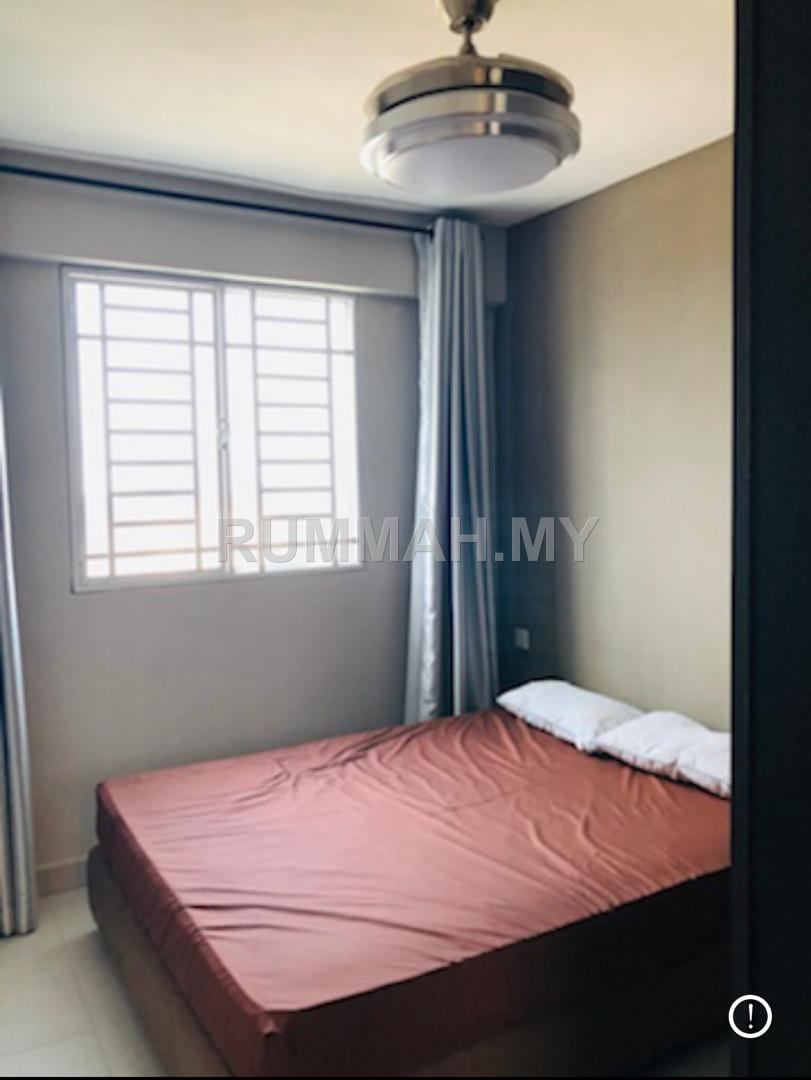 condo in Gelugor, Penang — photo 4