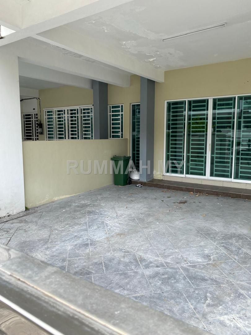 house in Batu Maung, Penang — photo 2