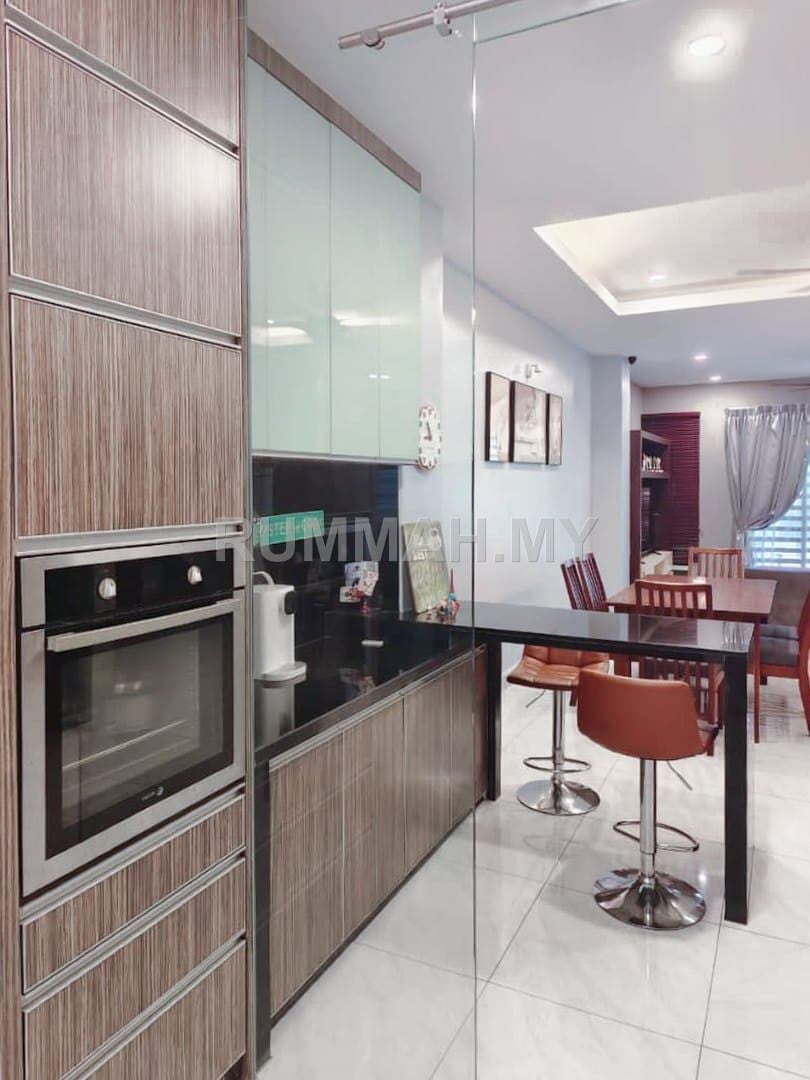 4-bedroom house in Batu Maung, Penang for sale - 2-Storey Freehold Terrace House @ Batu Maung Fully Furnished & Extended 