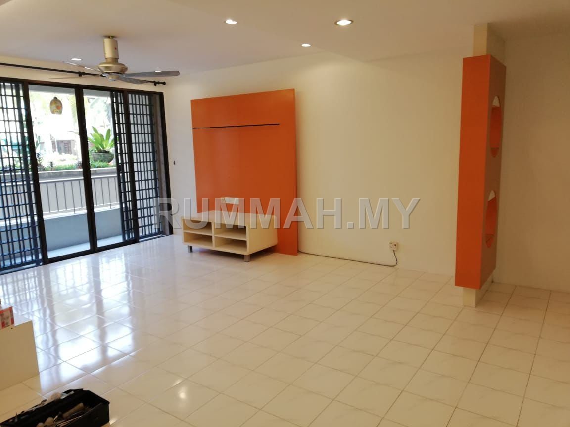 3-bedroom condo in Batu Ferringhi, Penang for sale - Condo @ Miami Green, Batu Ferringhi | Garden Unit