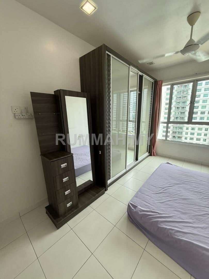 condo in Relau, Penang — photo 5