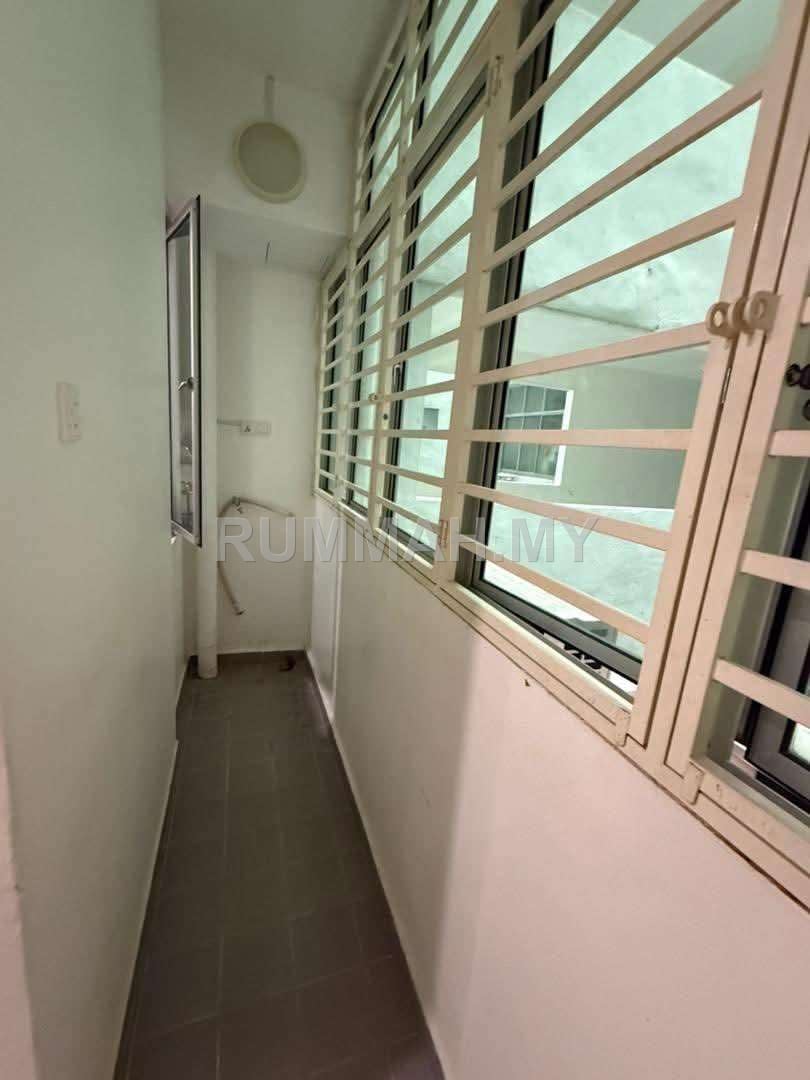 condo in Relau, Penang — photo 2