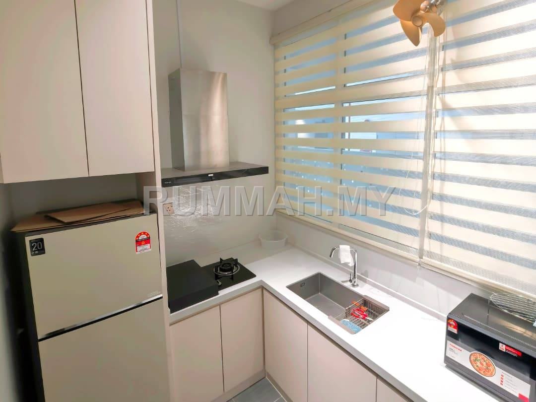 condo in Pulau Tikus, Penang — photo 4