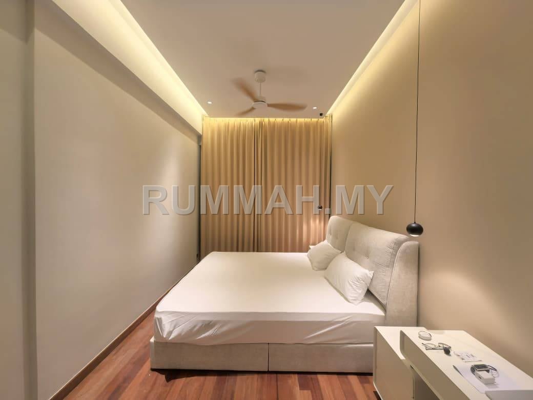 condo in Pulau Tikus, Penang — photo 6