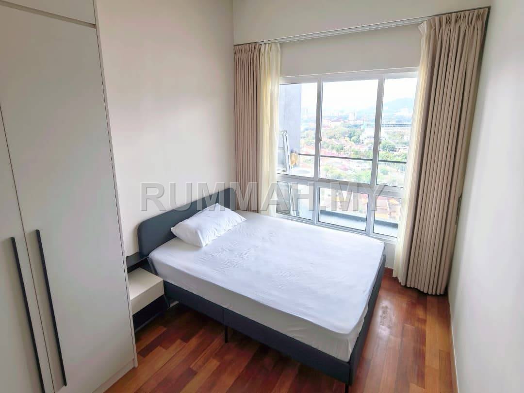 condo in Pulau Tikus, Penang — photo 7
