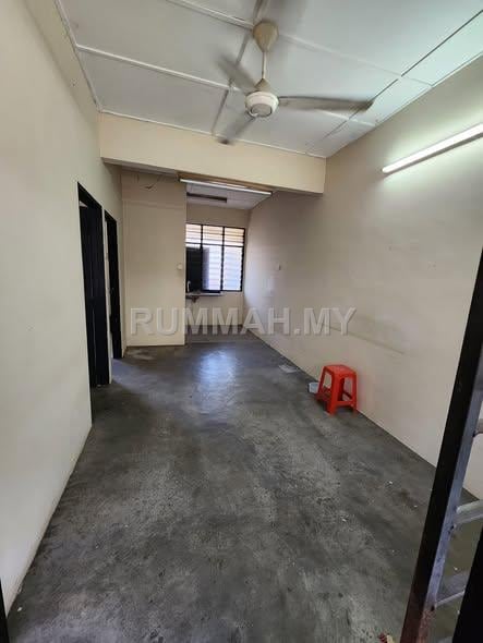 2-bedroom condo in Bukit Mertajam, Penang for sale - Block B Taman Desa Damai Flat 538sf High Floor Bare Unit Bukit Mertajam