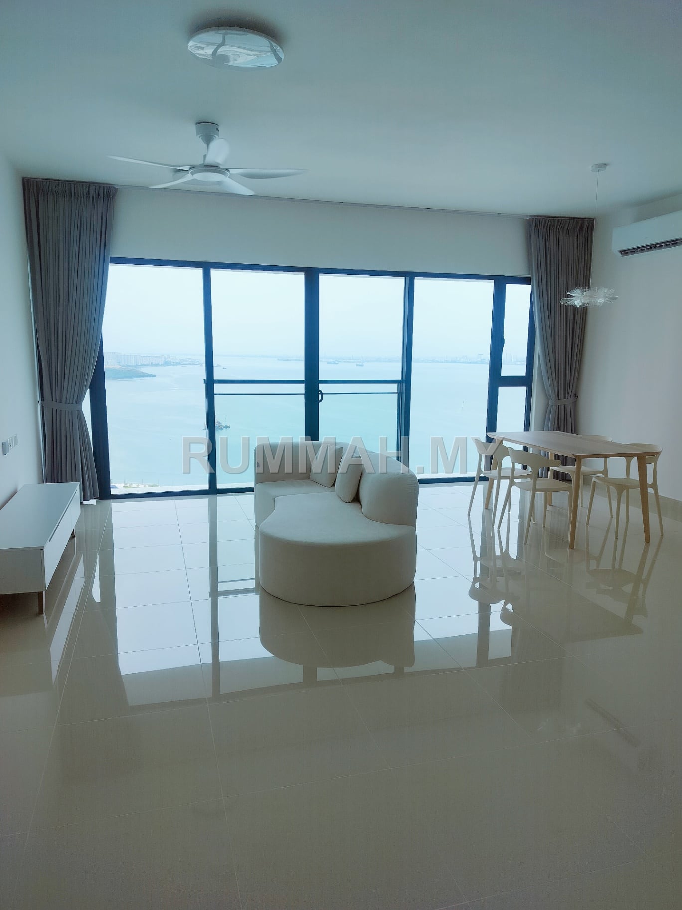 2-bedroom condo in Gelugor, Penang for rent - Mezzo Seaview For Rent 
