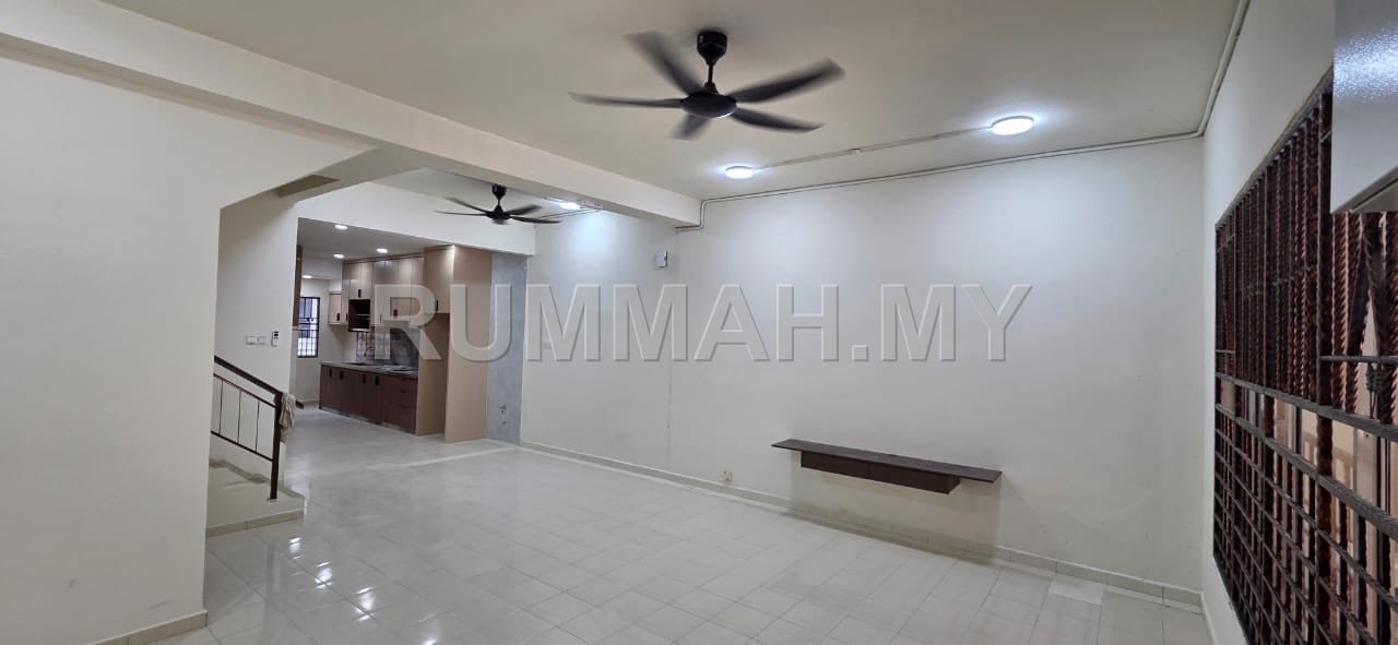 4-bedroom house in Bukit Mertajam, Penang for rent - Double Storey Terrace House @ Taman Bayu Mutiara,Bukit Mertajam