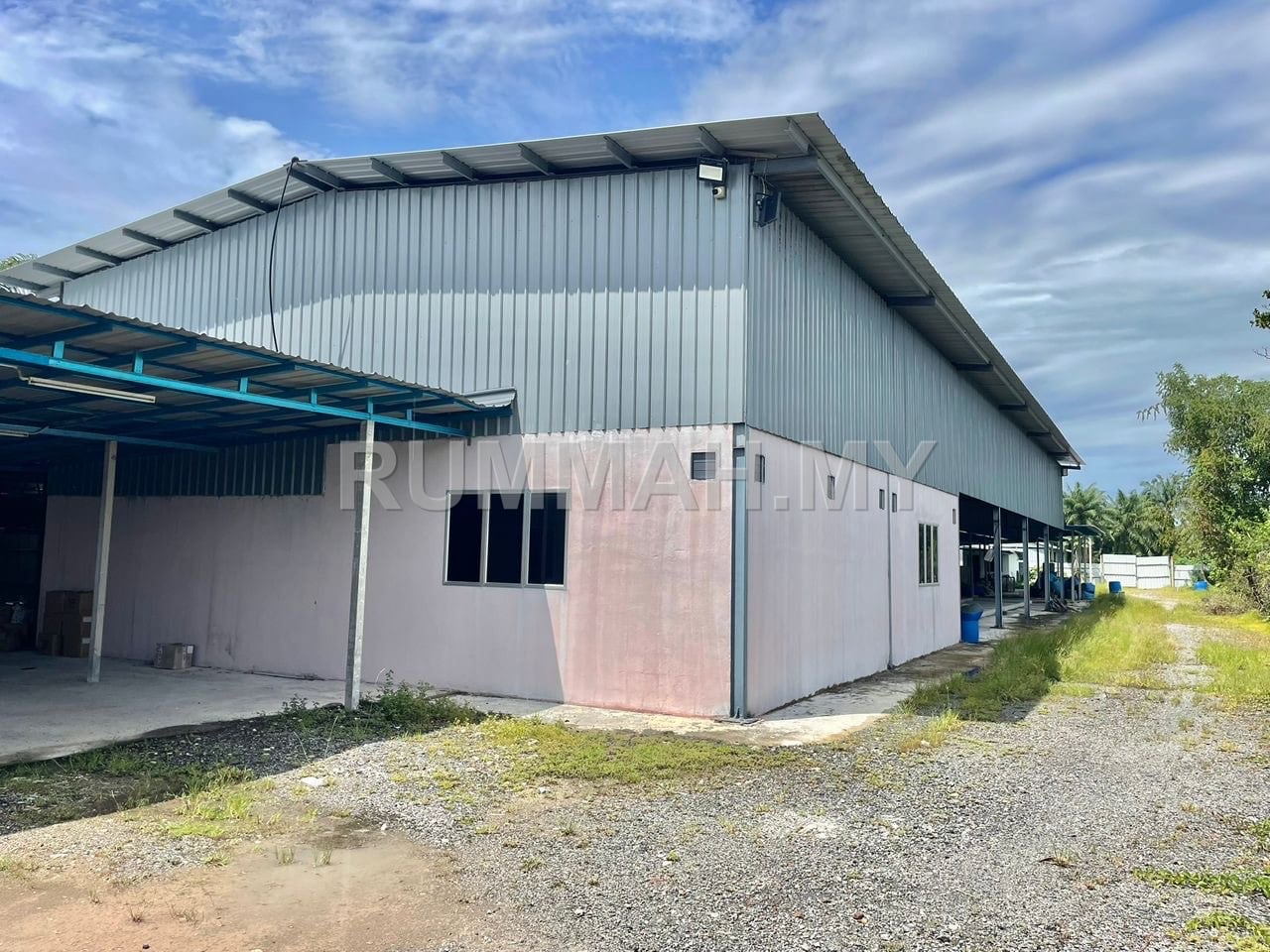 industrial in Parit Buntar, Perak for sale - Factory + 1 Acre Land @ Simpang Lima Industrial Area,Parit Buntar