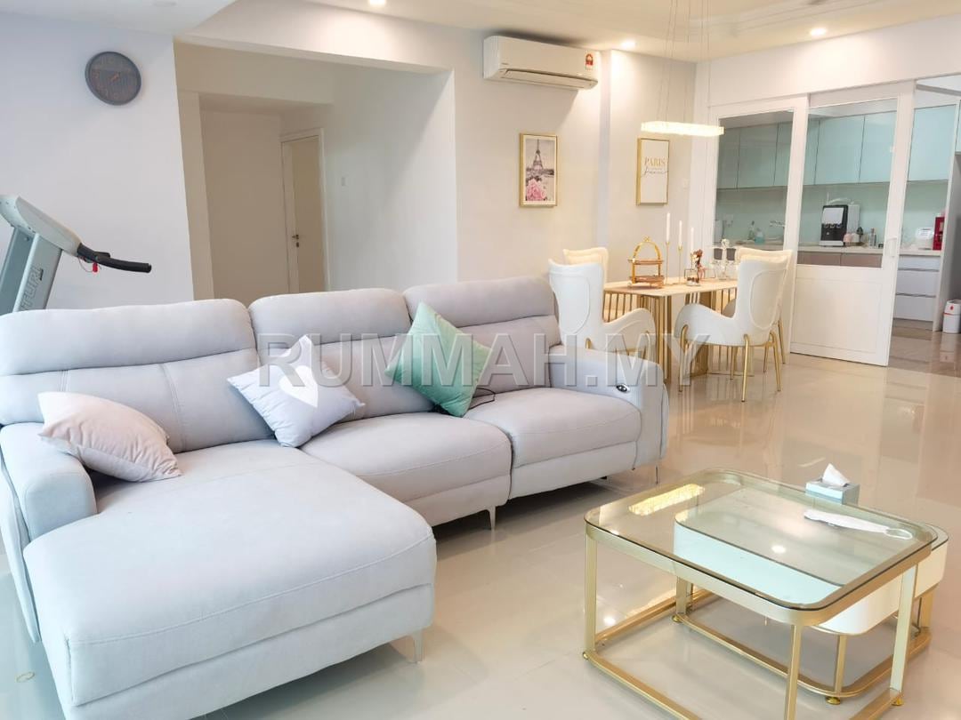 4-bedroom condo in Gelugor, Penang for sale - The Uban Residence Low Floor 1850sf 2CP Fully Reno & Furnished Gelugor