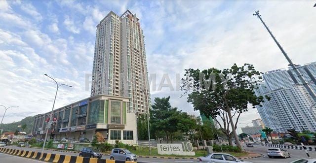 3-bedroom condo in Tanjung Tokong, Penang for sale - Fettes Residence Low Floor Face Fettes Park 1600sf Bare unit Tanjung Tokong