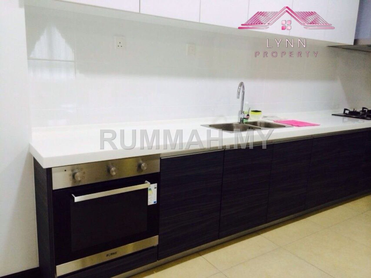 condo in Gelugor, Penang for sale - 🌊 Pearl Regency (Block 2, South Zone) – RM1.1M Nego! 180° Sea View with Penang Bridge, 3R2B+Store, 2 Car Parks, Fully Furnished!