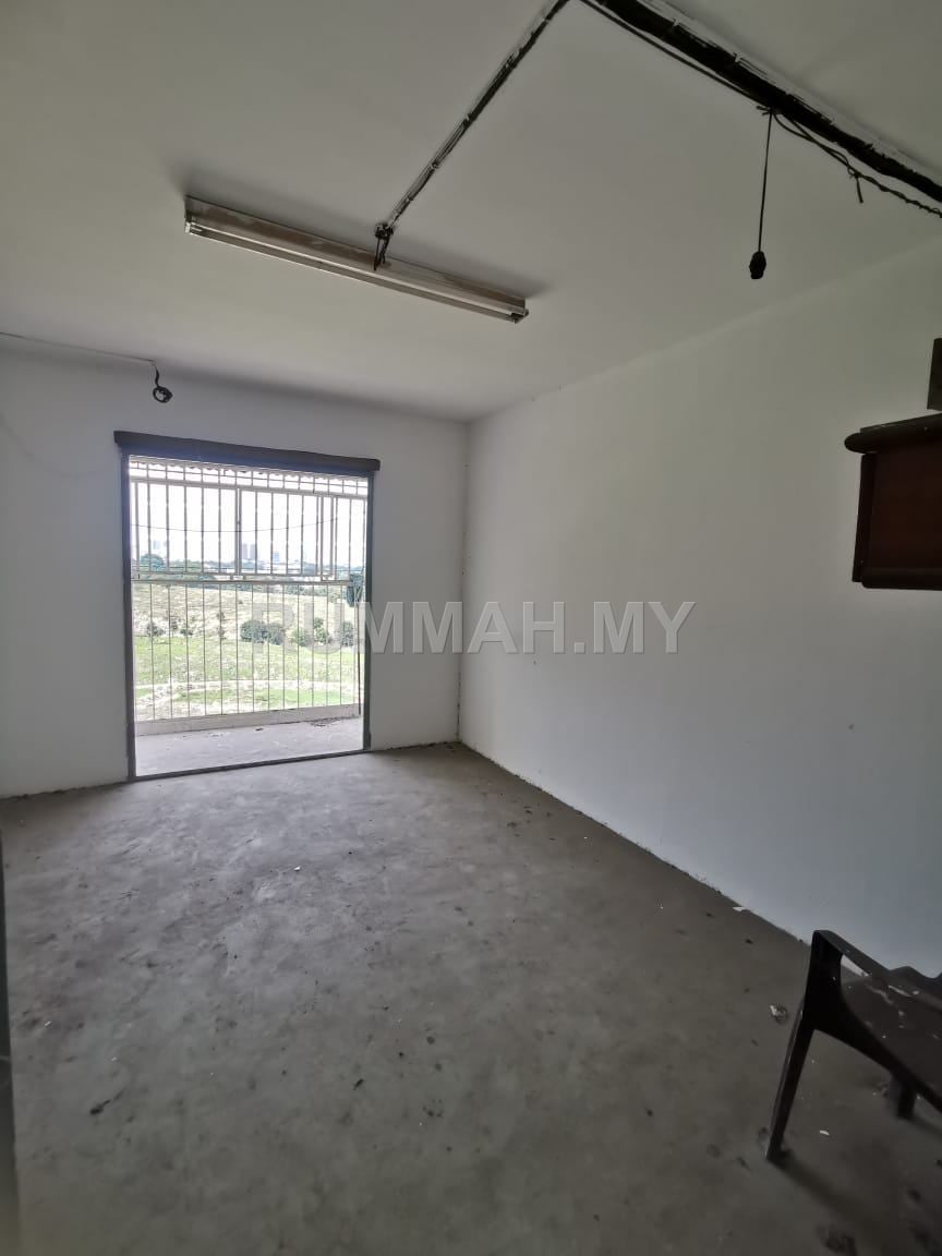 1-bedroom condo in Air Itam, Penang for sale - Rifle range padang tembak block E