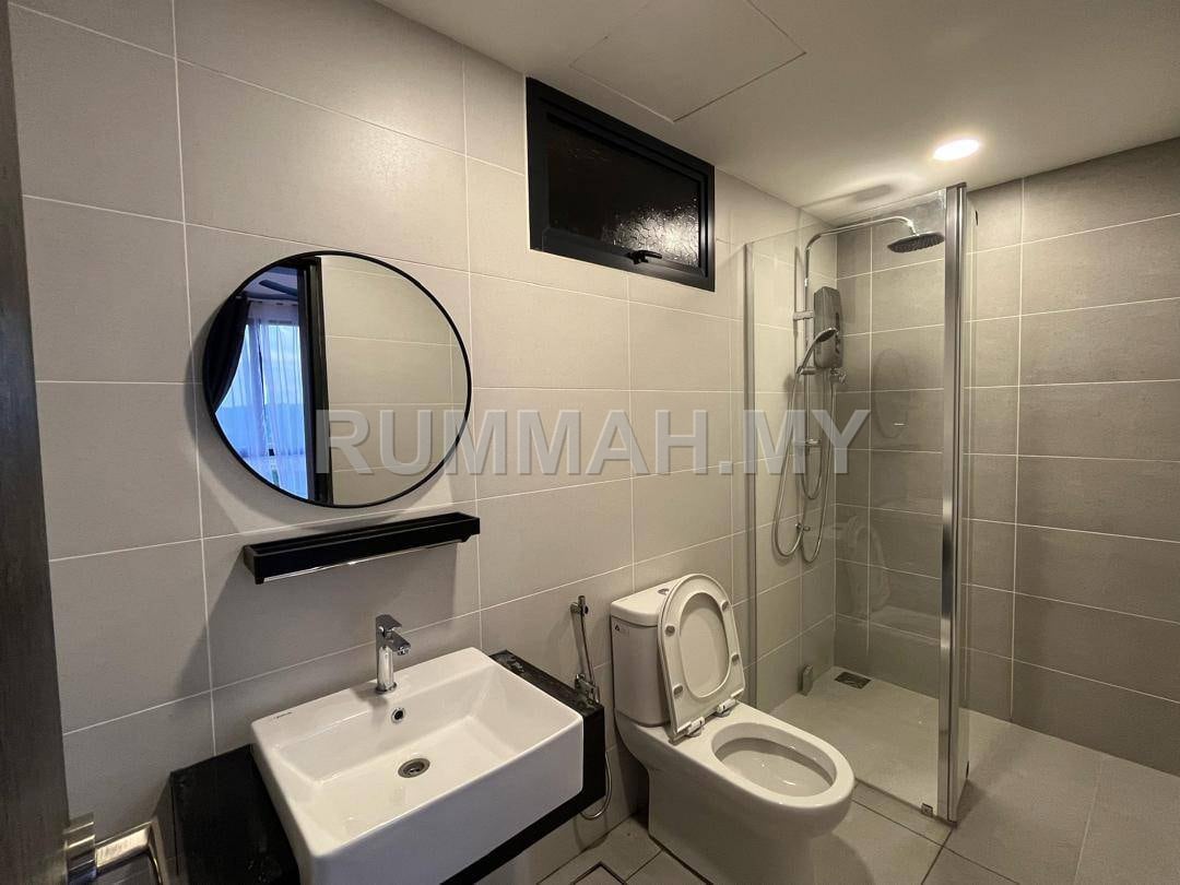 condo in Bandar Cassia, Penang — photo 6