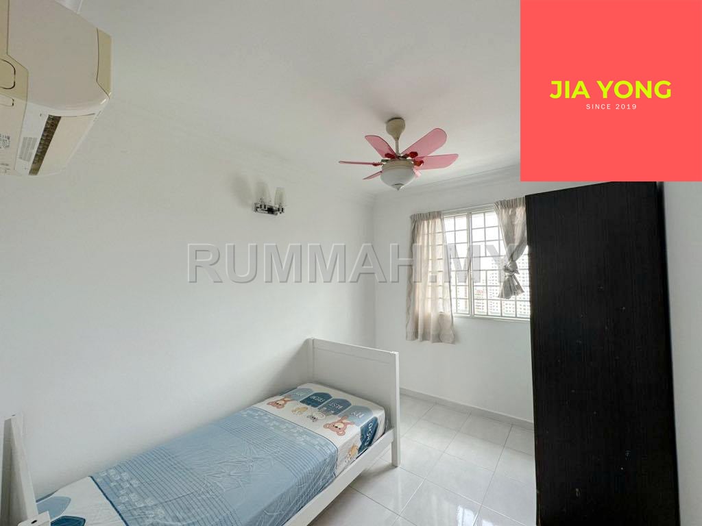 condo in Jelutong, Penang — photo 3